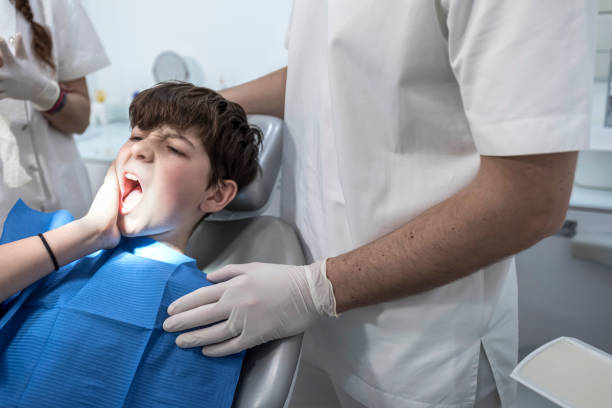 Best Emergency Tooth Extraction  in Coord, NC